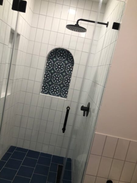 专业浴室翻新实景